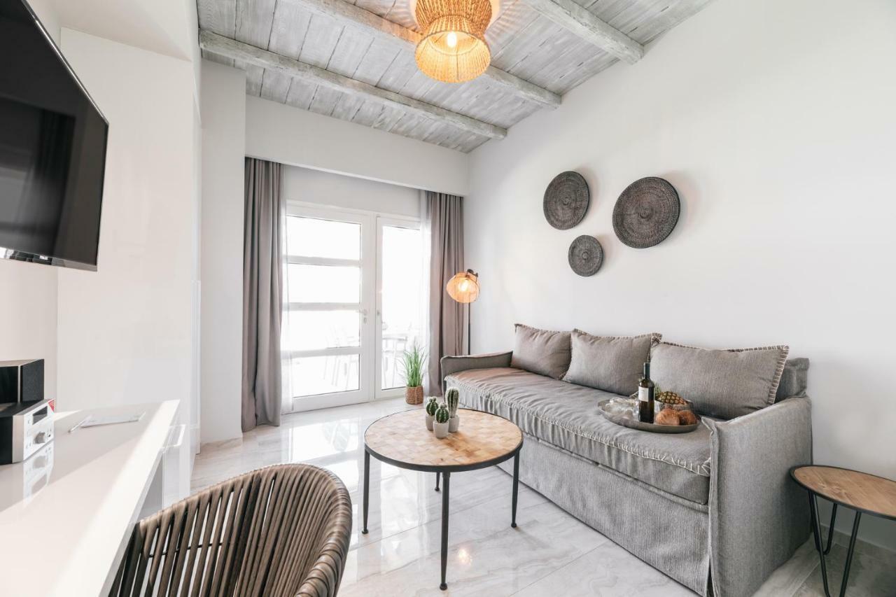 Minthi Boutique Apartments Hanioti Esterno foto