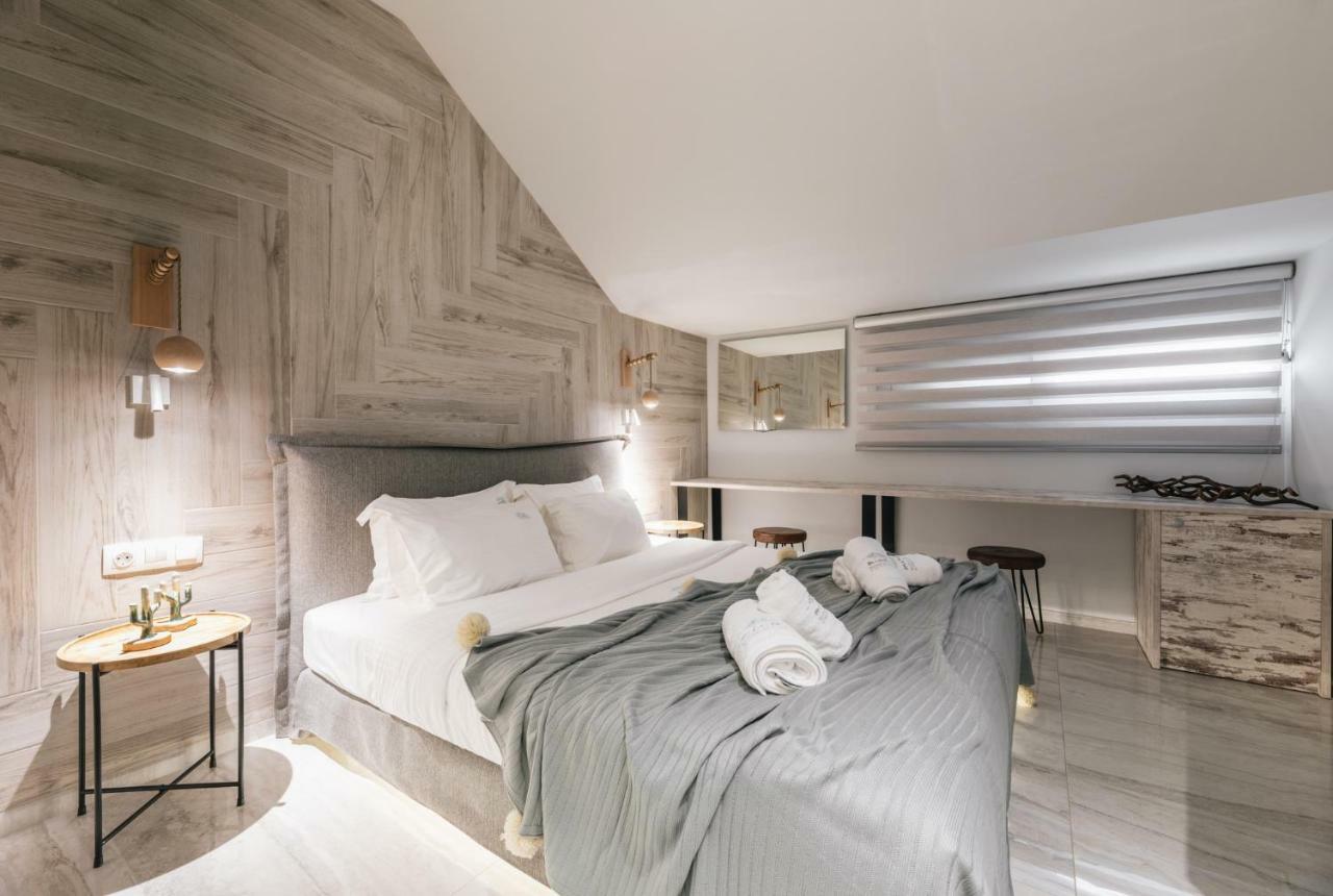 Minthi Boutique Apartments Hanioti Esterno foto
