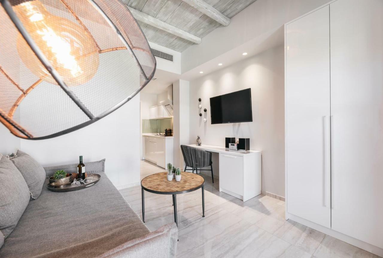 Minthi Boutique Apartments Hanioti Esterno foto